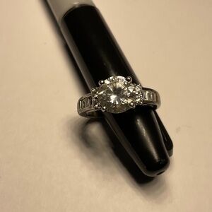 Sterling Silver Ring with Clear Stones size 6.5